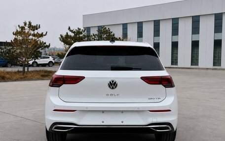 Volkswagen Golf VIII, 2024 год, 1 990 000 рублей, 5 фотография