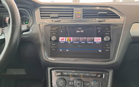Volkswagen Tiguan II, 2020 год, 2 664 000 рублей, 18 фотография