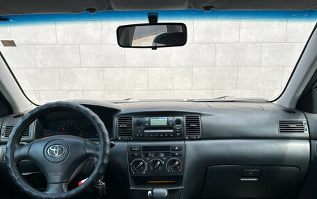Toyota Corolla, 2003 год, 550 000 рублей, 9 фотография