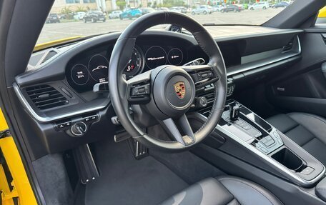 Porsche 911, 2021 год, 14 000 000 рублей, 12 фотография