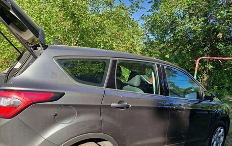 Ford Kuga III, 2017 год, 2 200 000 рублей, 3 фотография