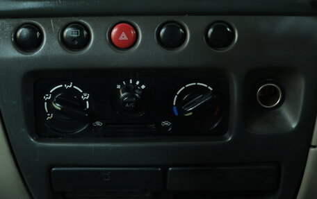 Nissan Moco I, 2003 год, 299 000 рублей, 14 фотография