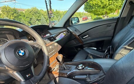 BMW 5 серия, 2005 год, 810 000 рублей, 7 фотография