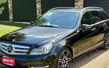 Mercedes-Benz C-Класс, 2013 год, 1 490 000 рублей, 2 фотография
