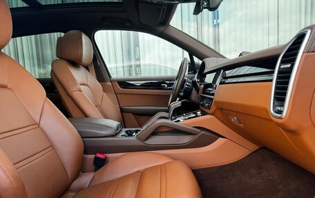 Porsche Cayenne III, 2021 год, 11 350 000 рублей, 12 фотография