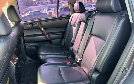 Toyota Highlander III, 2012 год, 1 699 000 рублей, 11 фотография