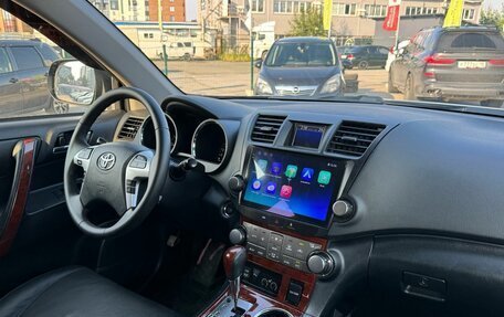Toyota Highlander III, 2012 год, 1 699 000 рублей, 13 фотография