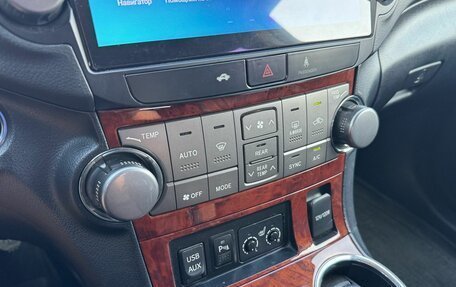 Toyota Highlander III, 2012 год, 1 699 000 рублей, 18 фотография