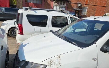 Renault Logan II, 2016 год, 220 000 рублей, 12 фотография