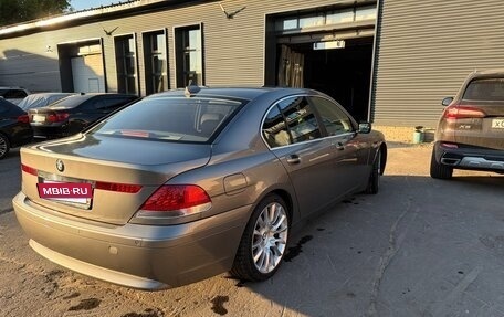 BMW 7 серия, 2004 год, 1 000 000 рублей, 6 фотография