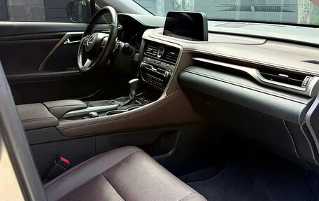 Lexus RX IV рестайлинг, 2020 год, 4 650 000 рублей, 10 фотография