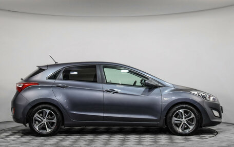 Hyundai i30 II рестайлинг, 2016 год, 939 000 рублей, 4 фотография