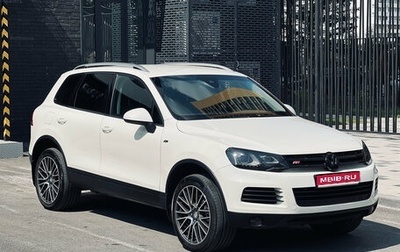 Volkswagen Touareg III, 2010 год, 1 850 000 рублей, 1 фотография