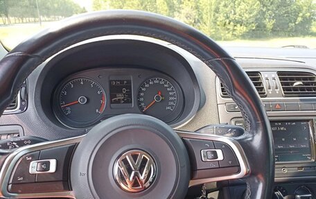 Volkswagen Polo VI (EU Market), 2020 год, 1 500 000 рублей, 1 фотография