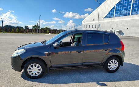 Renault Sandero I, 2010 год, 550 000 рублей, 2 фотография