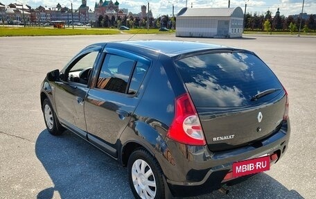 Renault Sandero I, 2010 год, 550 000 рублей, 3 фотография