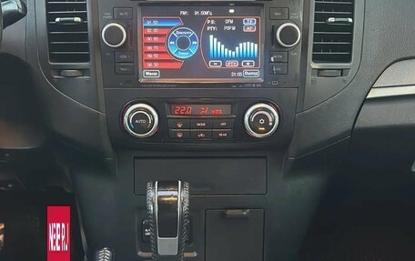 Mitsubishi Pajero IV, 2011 год, 1 695 000 рублей, 11 фотография