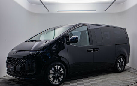 Hyundai Staria, 2022 год, 5 127 000 рублей, 2 фотография