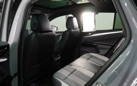 Volkswagen ID.4, 2022 год, 3 979 000 рублей, 12 фотография