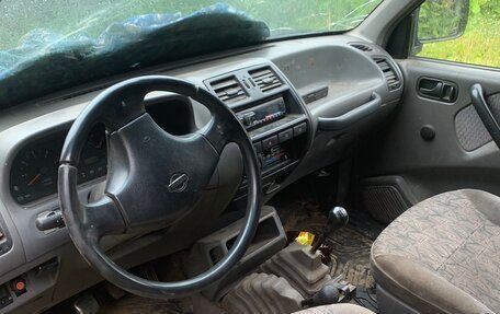 Nissan Terrano II рестайлинг, 1995 год, 100 000 рублей, 5 фотография