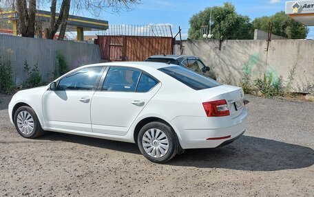 Skoda Octavia, 2018 год, 1 680 000 рублей, 4 фотография