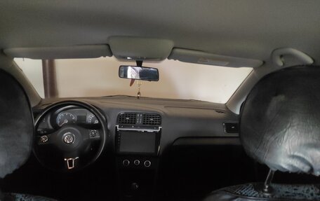 Volkswagen Polo VI (EU Market), 2014 год, 750 000 рублей, 4 фотография