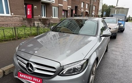 Mercedes-Benz C-Класс, 2015 год, 2 000 000 рублей, 4 фотография