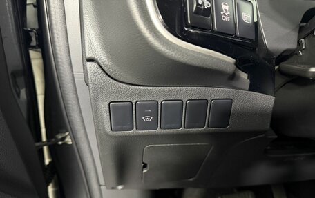 Mitsubishi Outlander III рестайлинг 3, 2015 год, 1 600 000 рублей, 11 фотография