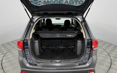 Mitsubishi Outlander III рестайлинг 3, 2015 год, 1 600 000 рублей, 21 фотография