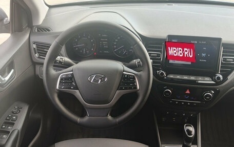 Hyundai Solaris II рестайлинг, 2020 год, 1 399 000 рублей, 18 фотография