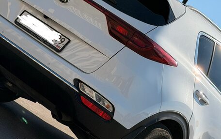 KIA Sportage IV рестайлинг, 2018 год, 1 900 000 рублей, 9 фотография