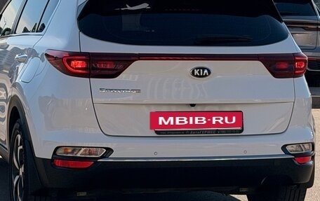 KIA Sportage IV рестайлинг, 2018 год, 1 900 000 рублей, 13 фотография