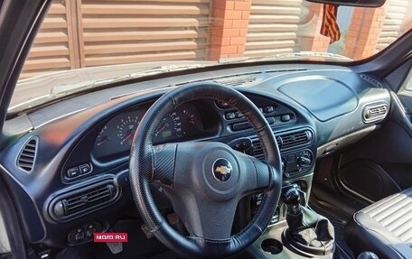 Chevrolet Niva I рестайлинг, 2011 год, 450 000 рублей, 4 фотография