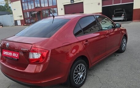 Skoda Rapid I, 2014 год, 900 000 рублей, 7 фотография