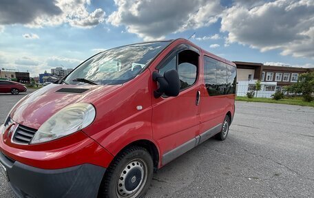 Renault Trafic, 2009 год, 1 650 000 рублей, 1 фотография