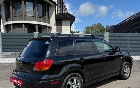 Mitsubishi Outlander III рестайлинг 3, 2004 год, 949 999 рублей, 3 фотография