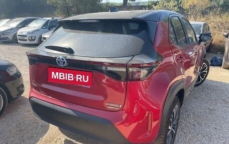 Toyota Yaris Cross, 2022 год, 1 450 000 рублей, 2 фотография