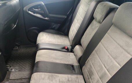 Toyota RAV4, 2011 год, 1 185 000 рублей, 18 фотография