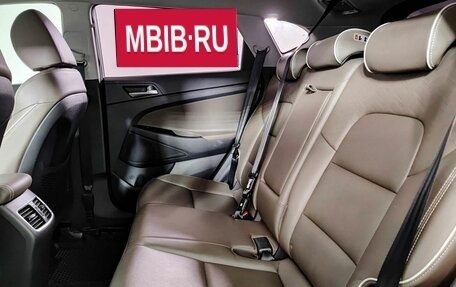Hyundai Tucson III, 2018 год, 2 100 000 рублей, 15 фотография