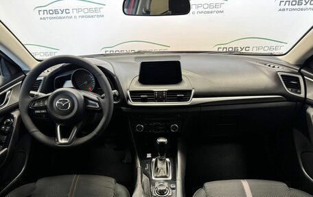 Mazda 3, 2018 год, 1 100 000 рублей, 4 фотография