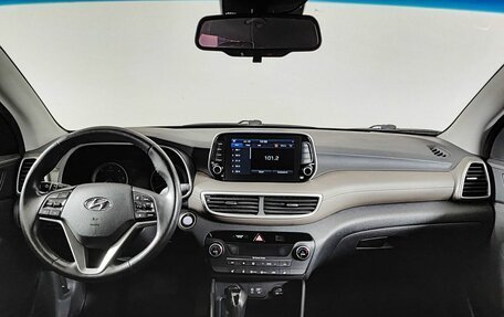 Hyundai Tucson III, 2018 год, 2 100 000 рублей, 17 фотография