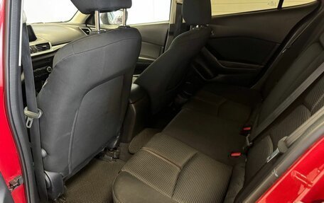 Mazda 3, 2018 год, 1 100 000 рублей, 17 фотография