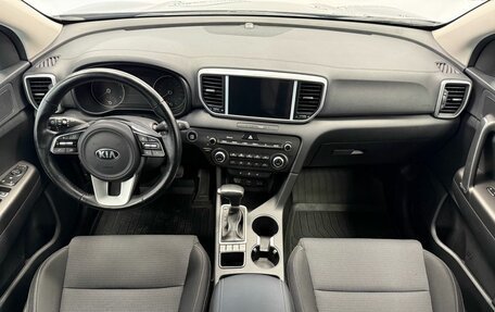 KIA Sportage IV рестайлинг, 2022 год, 1 965 000 рублей, 4 фотография