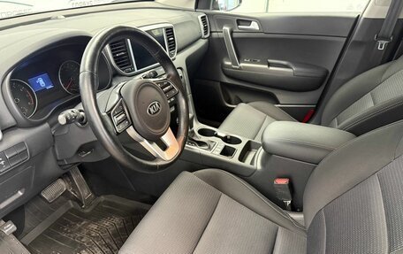 KIA Sportage IV рестайлинг, 2022 год, 1 965 000 рублей, 7 фотография
