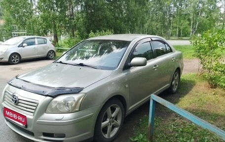 Toyota Avensis III рестайлинг, 2004 год, 550 000 рублей, 9 фотография