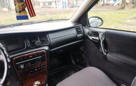 Opel Vectra B рестайлинг, 2000 год, 250 000 рублей, 7 фотография