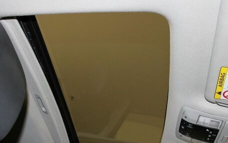Toyota Land Cruiser Prado 150 рестайлинг 2, 2013 год, 3 370 000 рублей, 13 фотография