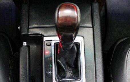 Toyota Land Cruiser Prado 150 рестайлинг 2, 2013 год, 3 370 000 рублей, 15 фотография