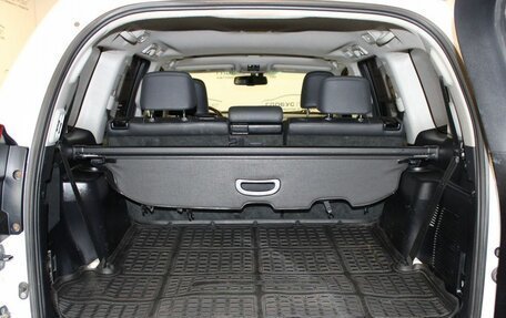 Toyota Land Cruiser Prado 150 рестайлинг 2, 2013 год, 3 370 000 рублей, 19 фотография