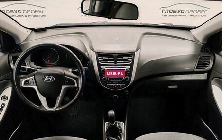 Hyundai Solaris II рестайлинг, 2011 год, 395 000 рублей, 4 фотография